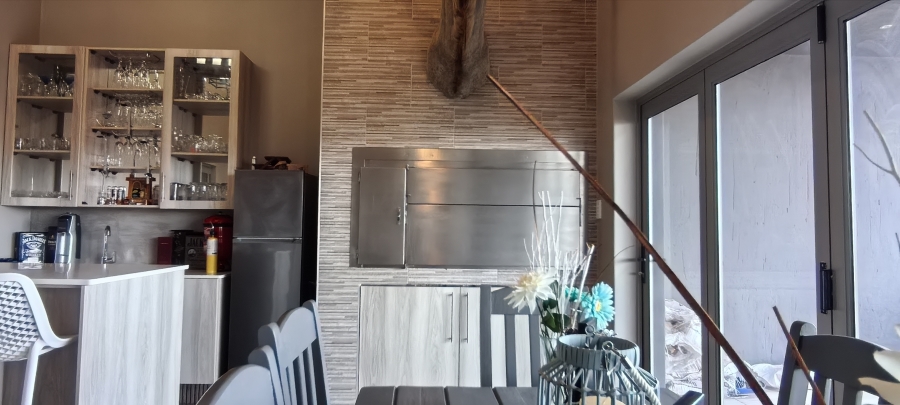 4 Bedroom Property for Sale in Monte Christo Western Cape